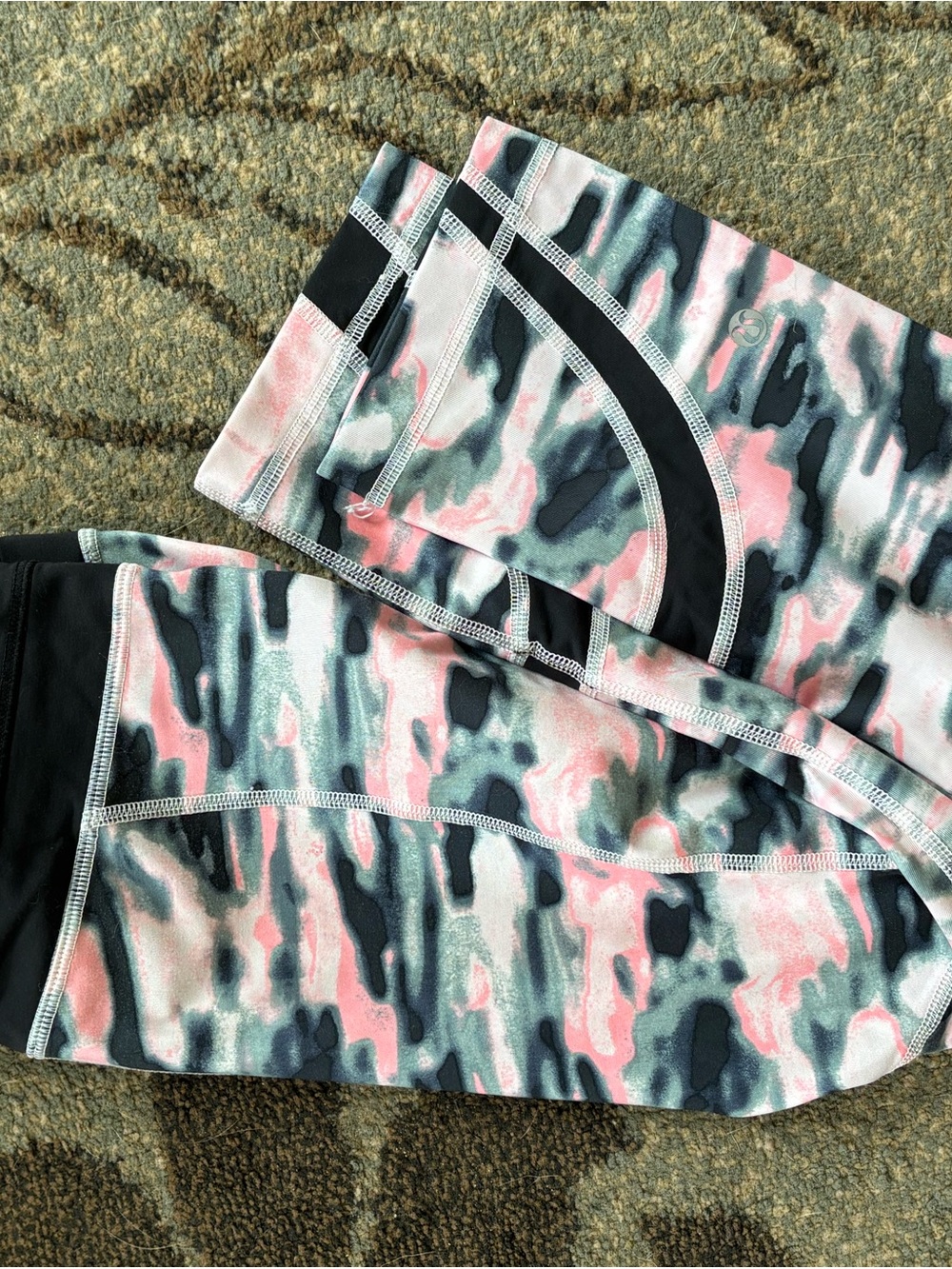 lululemon athletica Pink, Gray & Black Camo women’s ' Leggings